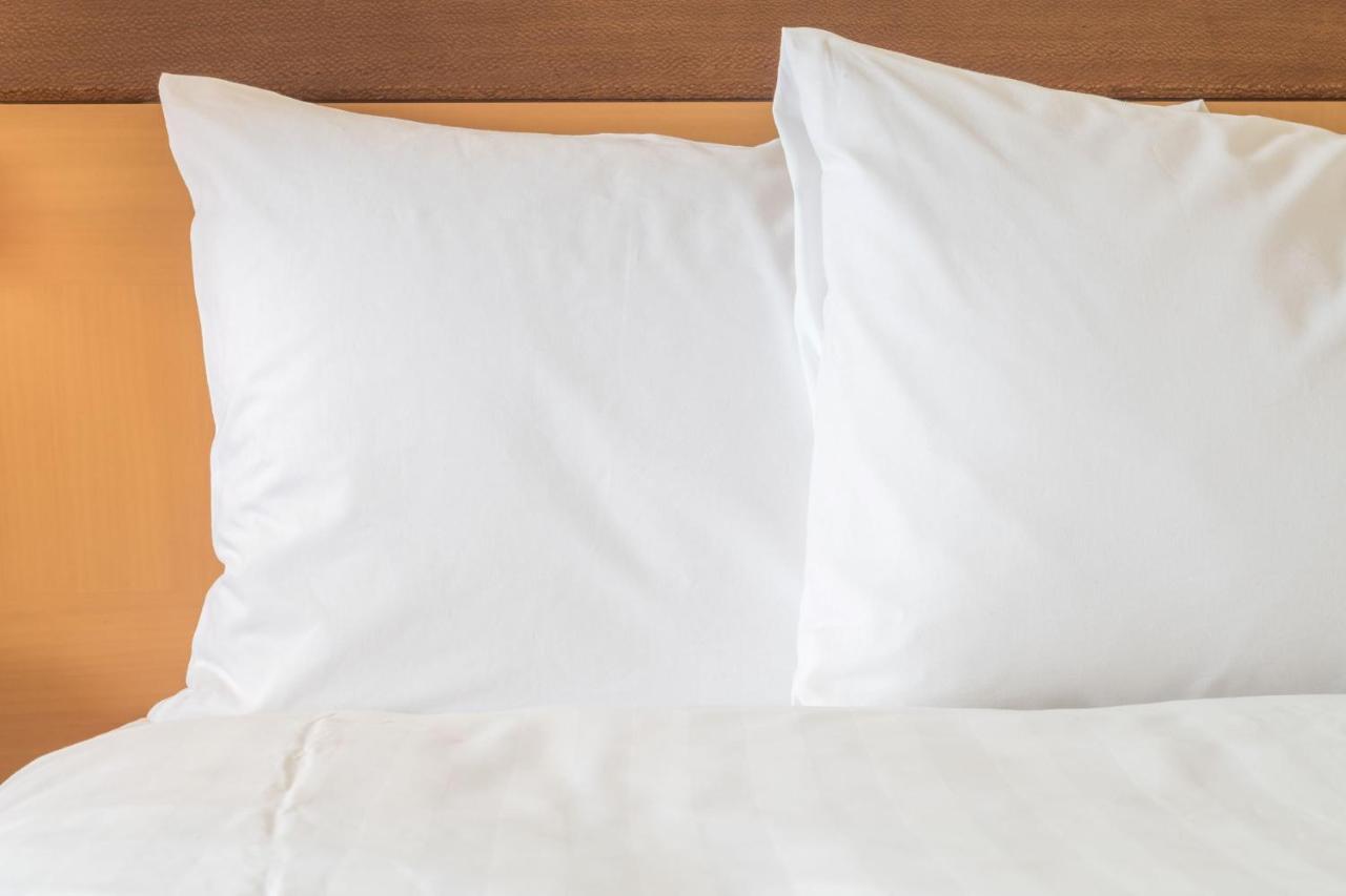 Hotel Lisbon-continental By Ihg 4*
