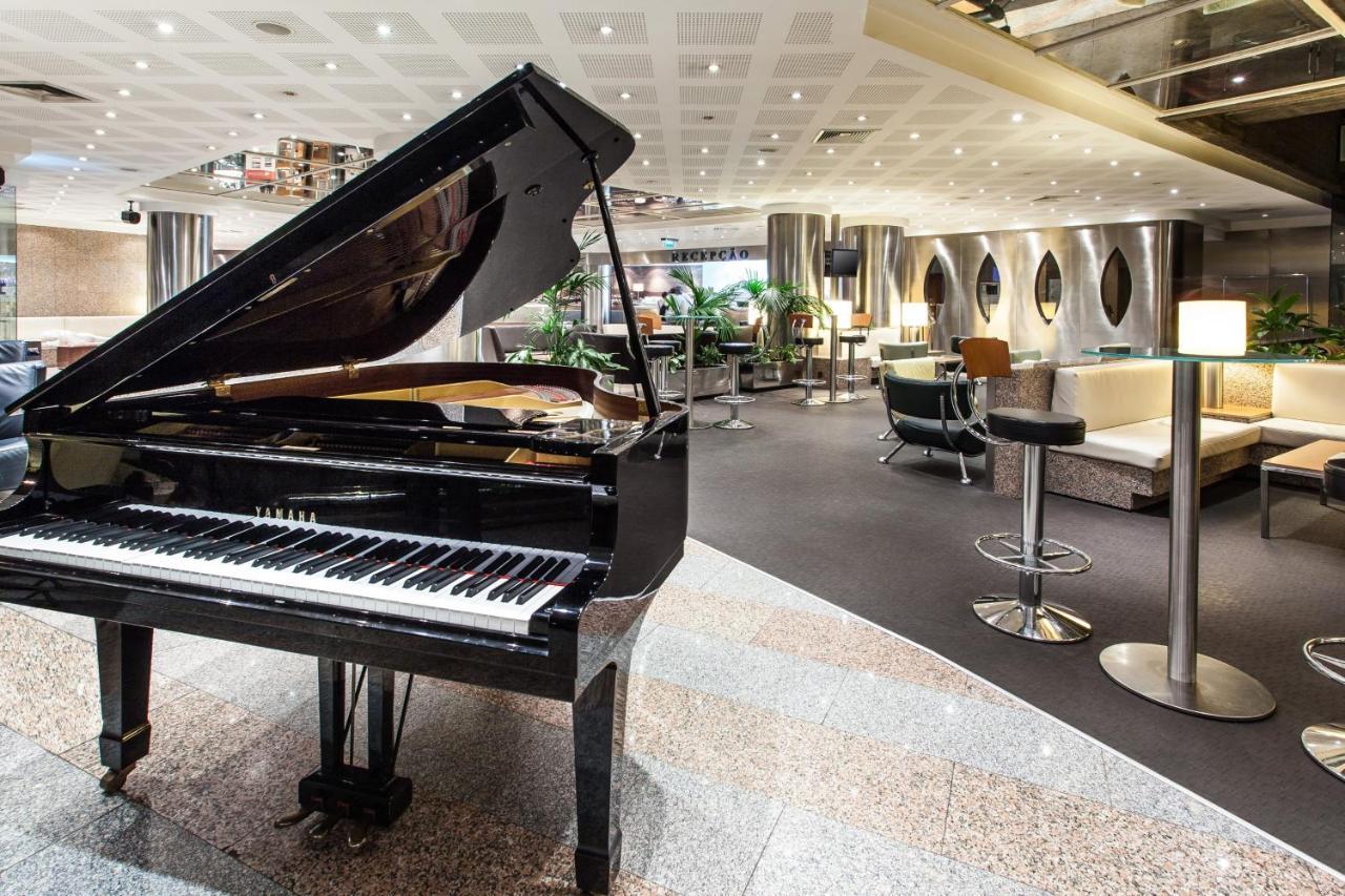 Lisbon-continental By Ihg Hotel 4*