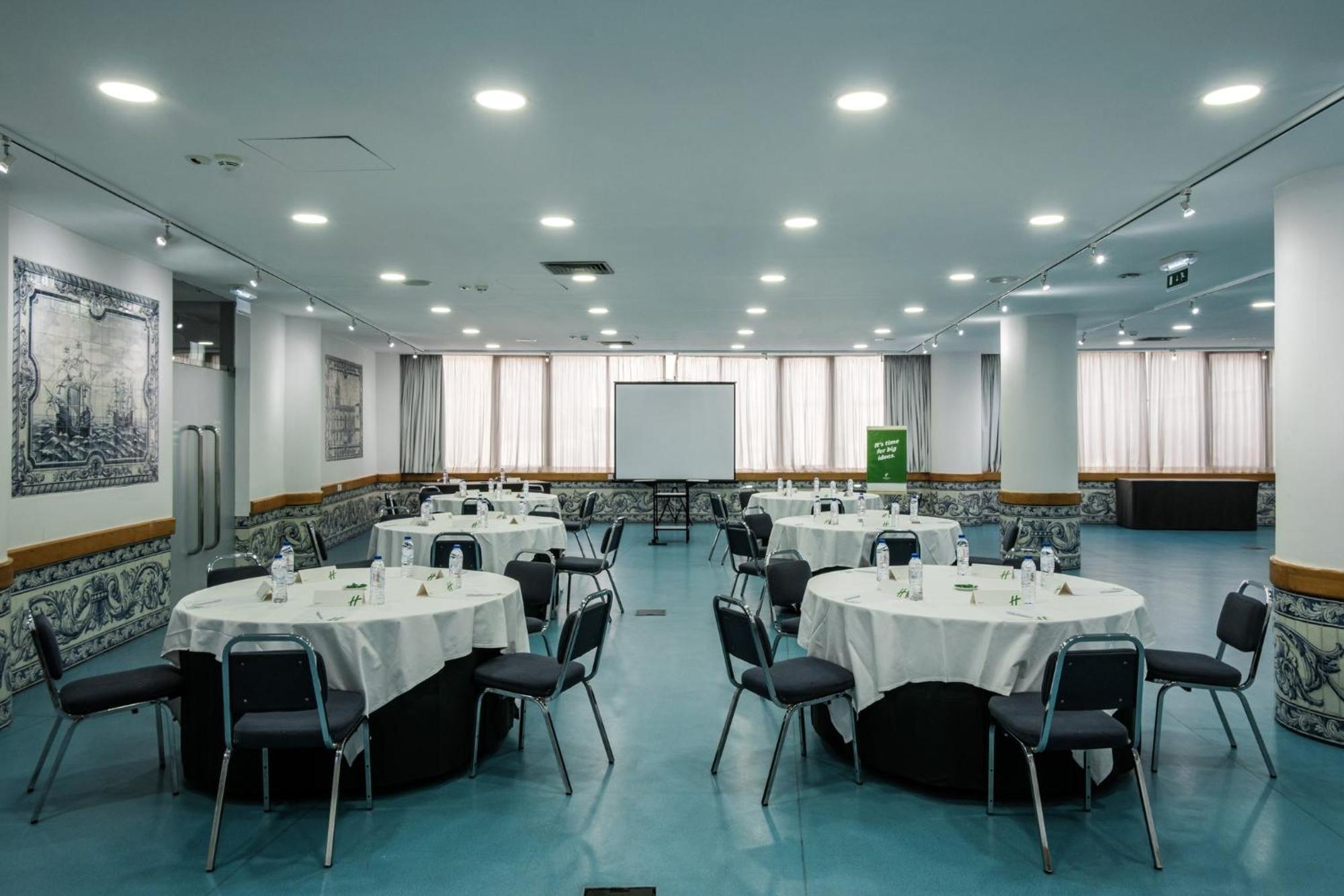 Lisbon-continental By Ihg Hotel