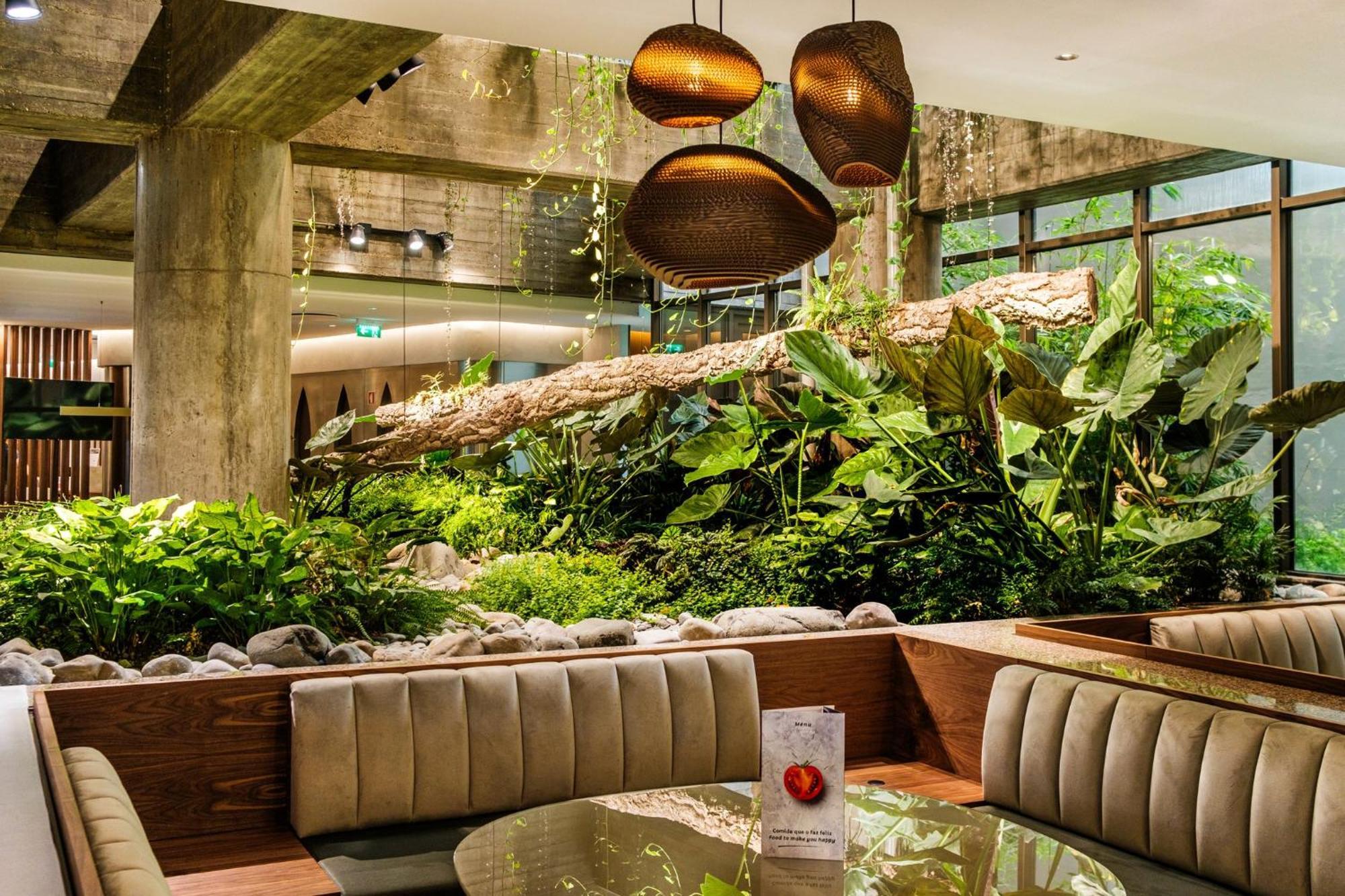 Lisbon-continental By Ihg 4* Lissabon