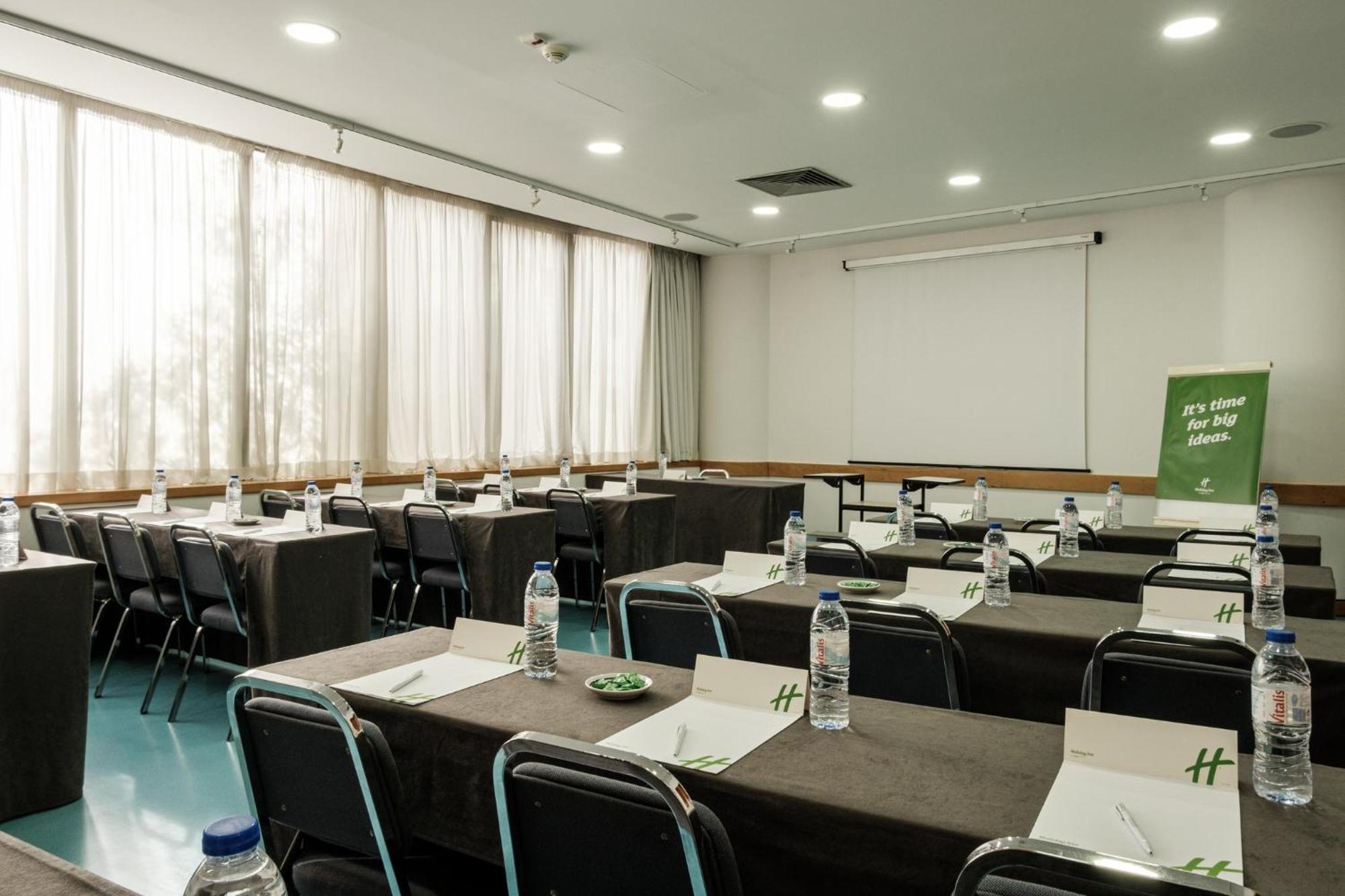 Lisbon-continental By Ihg
