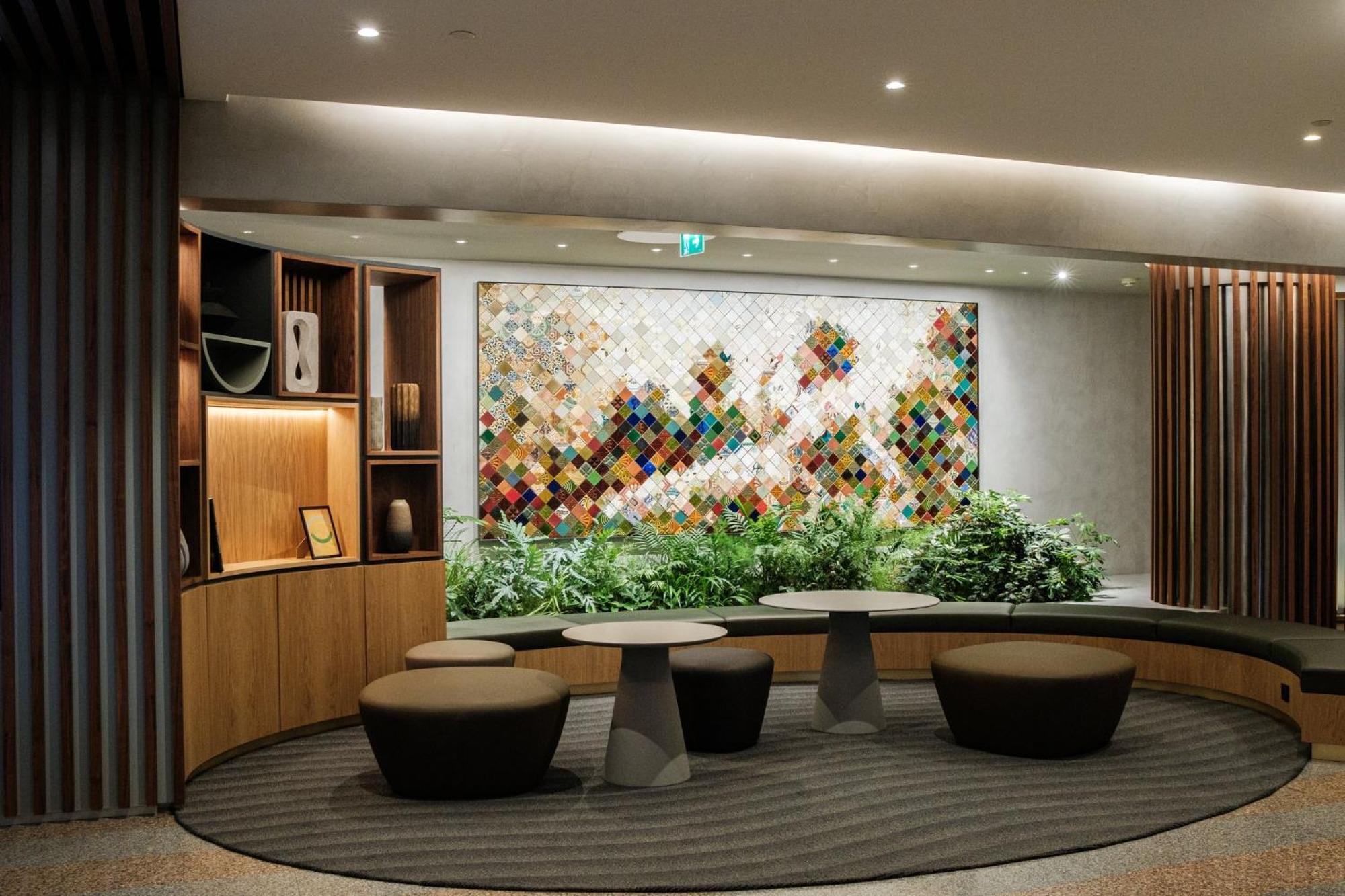 Lisbon-continental By Ihg Hotel