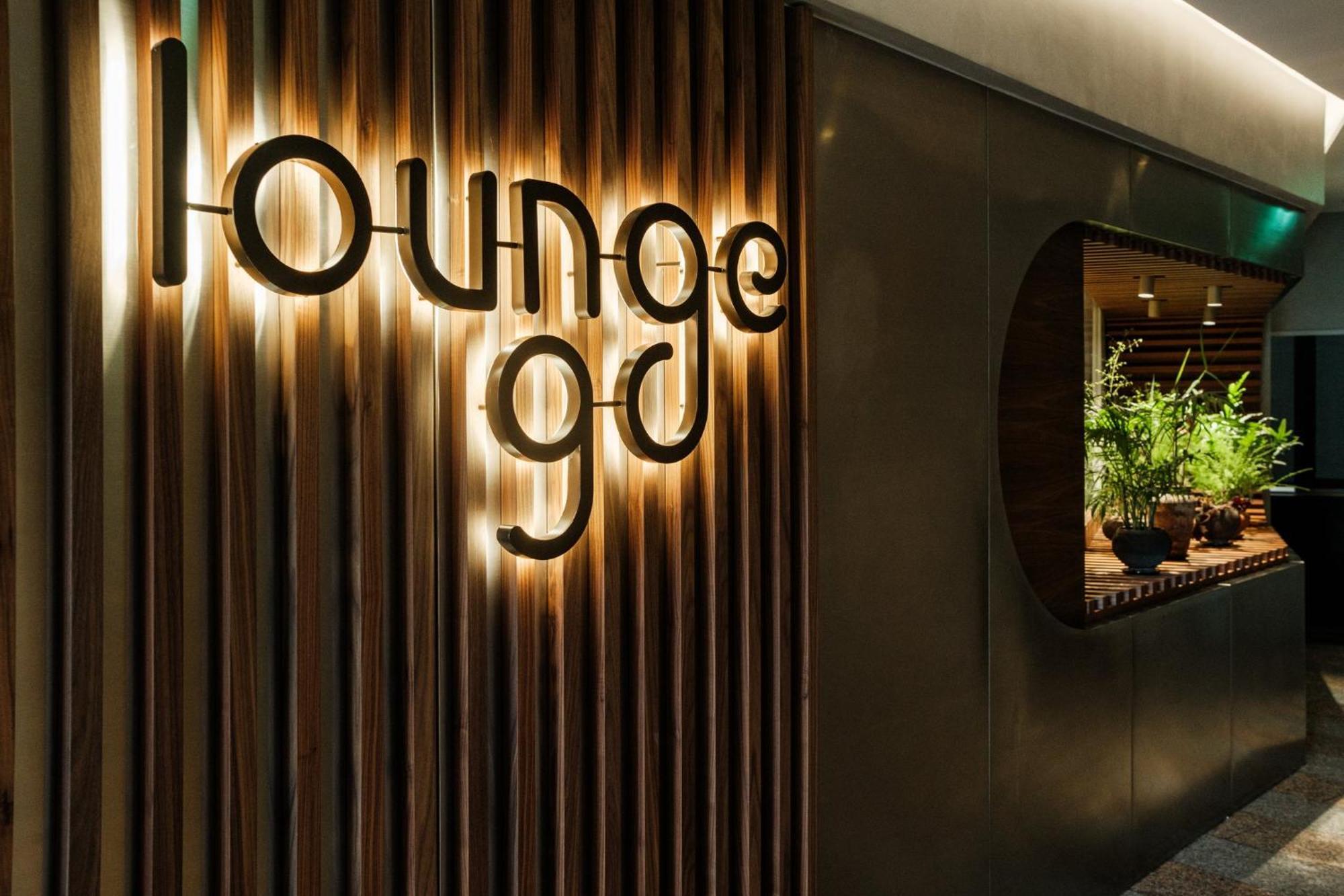 Lisbon-continental By Ihg Hotel