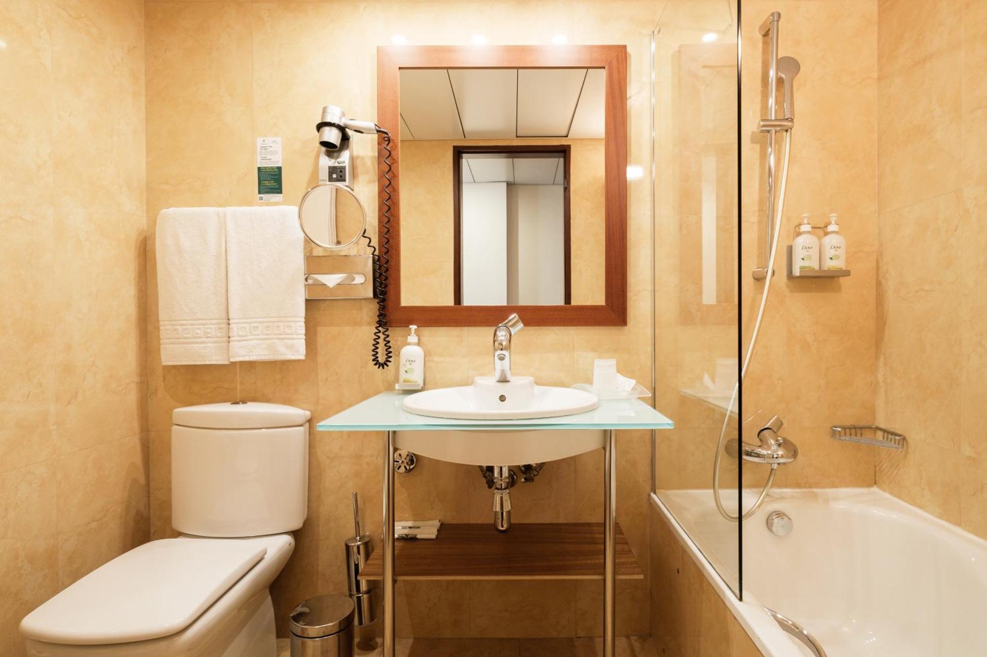 Hotel Lisbon-continental By Ihg 4*